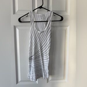 L.A.M.B lightweight stretchy ribbed  Tank Top